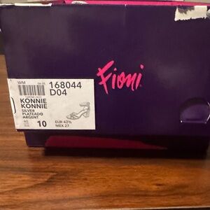 FIONI Silver Women's Sandals